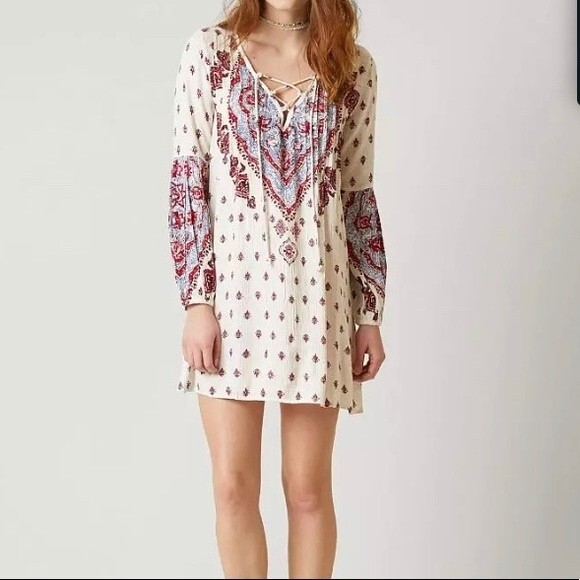 Billabong Dresses & Skirts - Billabong Just Like You Paisley Mini Dress Medium